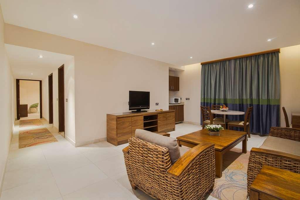 The Palms Beach Hotel And Spa - Kuwai Kuwait City Room photo